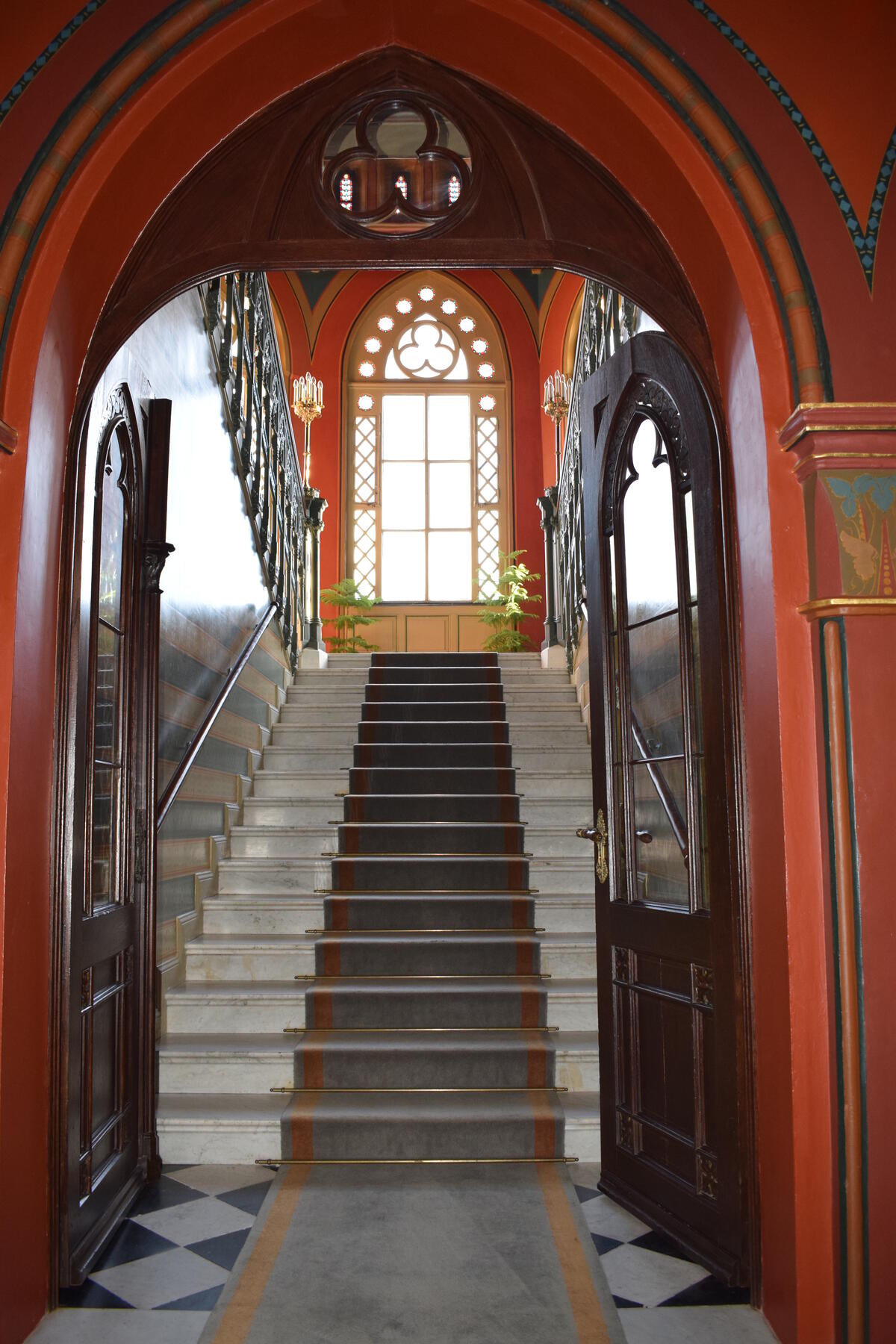 Bild vergrößern: Treppe im Schloss
